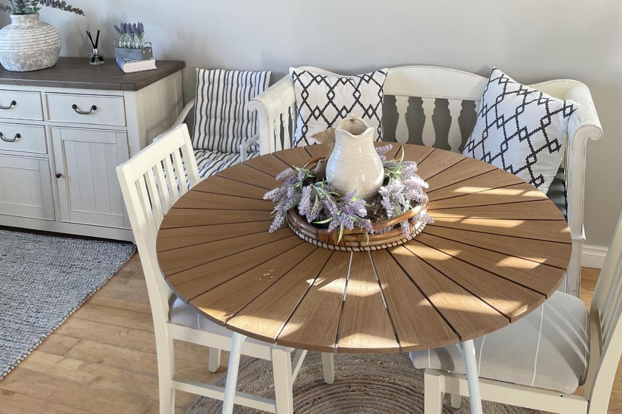 Wavecrest Holiday Cottage By Trident Holiday Homes Garryvoe Eksteriør billede
