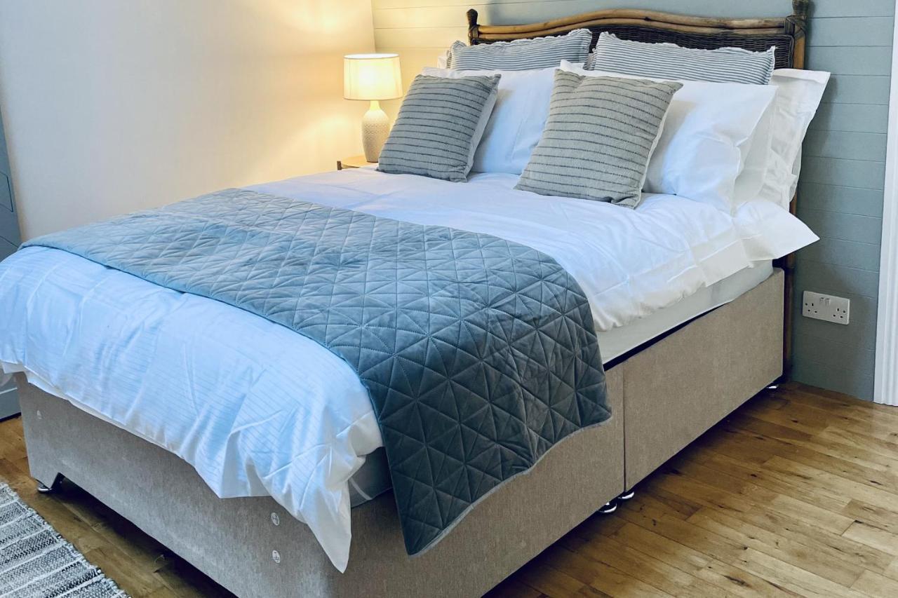 Wavecrest Holiday Cottage By Trident Holiday Homes Garryvoe Eksteriør billede